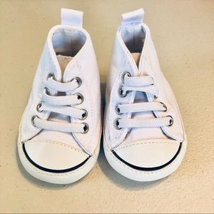 Never Worn Airwalk High-tops - Size 1